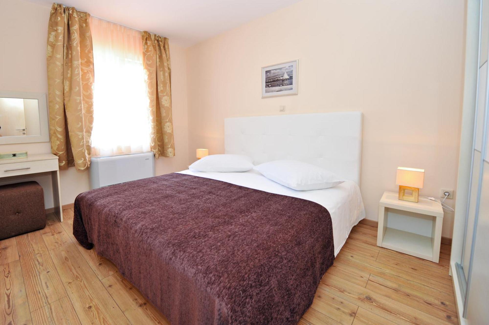 Lastura Aparthotel & Mobile Homes Novalja Room photo