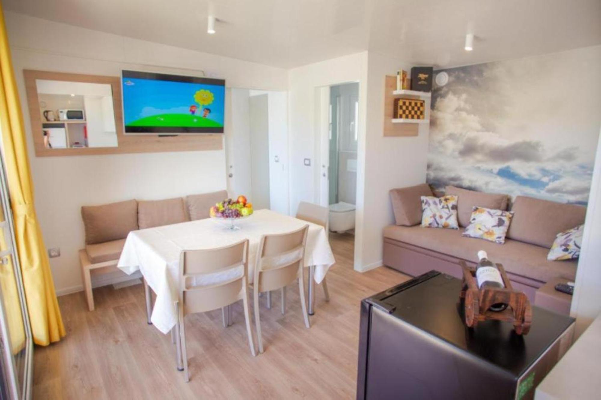 Lastura Aparthotel & Mobile Homes Novalja Room photo